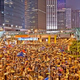 不能認命的反抗－對台灣太陽花及香港雨傘兩場抗爭失敗的省思