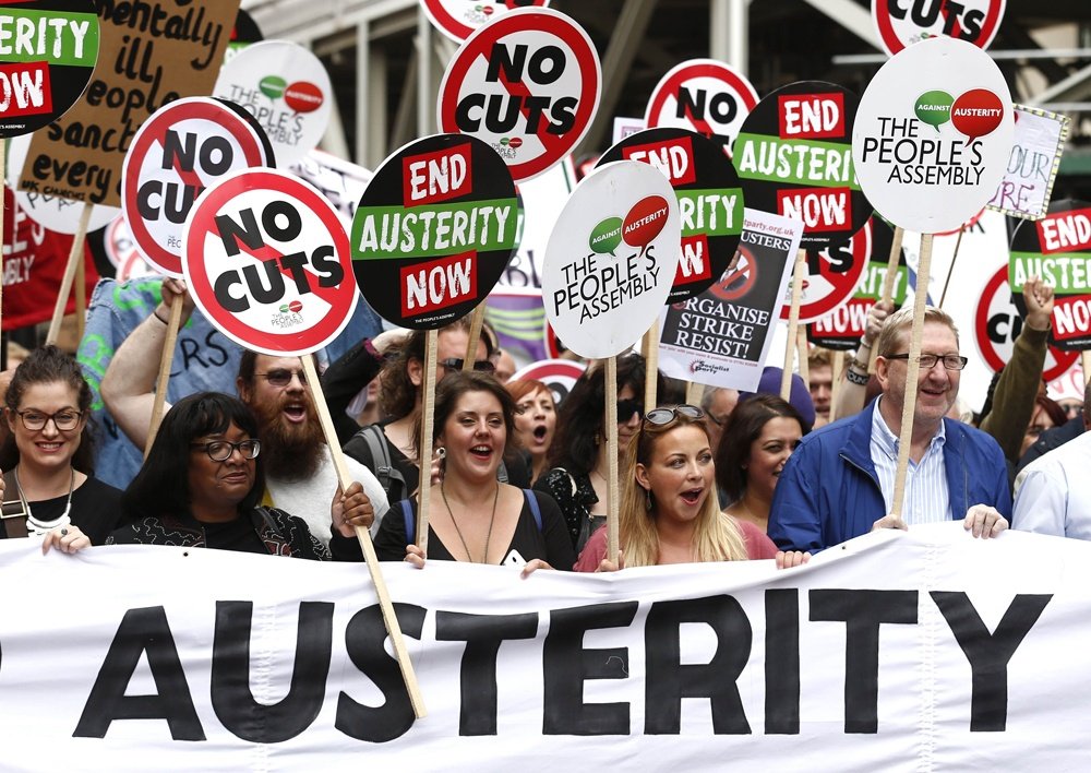 TOPSHOTS-BRITAIN-POLITICS-AUSTERITY-DEMO