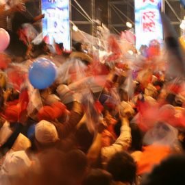 《反民主》書評：民主價值的練習題