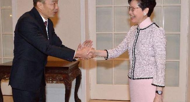 (被)統一後真能維持現在的生活嗎?一個賽局模型的分析 (被)統一後真能維持現在的生活嗎?一個賽局模型的分析